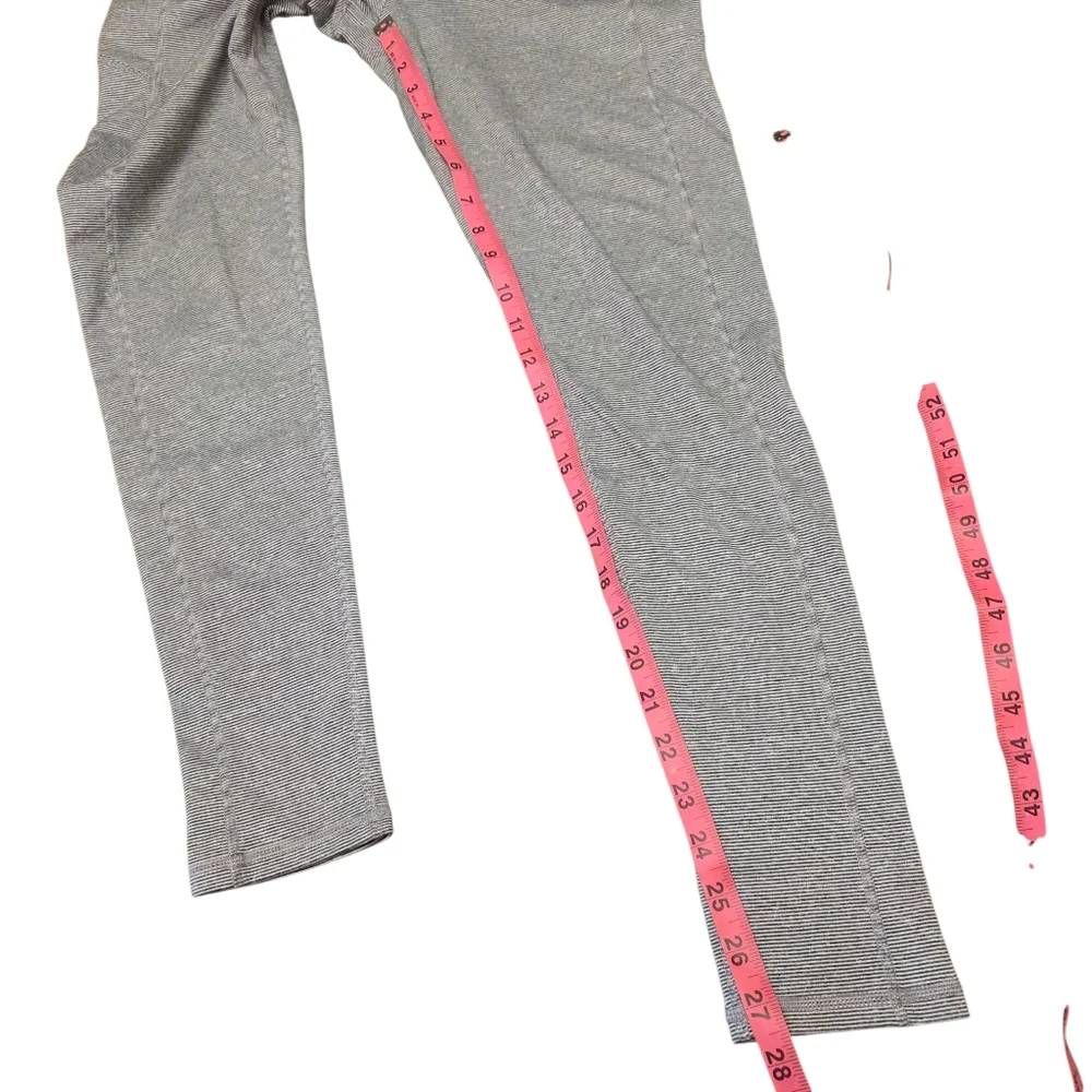 Kyodan Striped Gray Athletic Leggings Size M